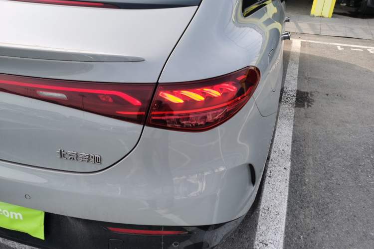 Used Mercedes-Benz EQE 2022 350 Luxury Edition Right Rear Taillight