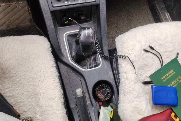 Used Bestune X40 2018 Internet Celebrity Edition 1.6L Manual Luxury Version
