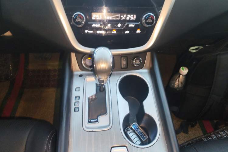 Used Nissan Murano 2017 2.5 S/C HEV XE Four-Wheel Drive Hybrid Luxury Edition
