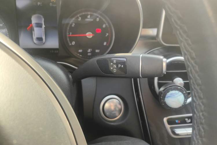 Used Mercedes-Benz C-Class 2017 Facelift C 200 L 4MATIC Sport Edition