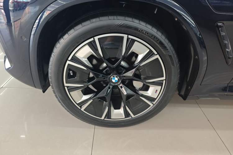 Used BMW iX3 2022 Leading Type Left Front Wheel Hub