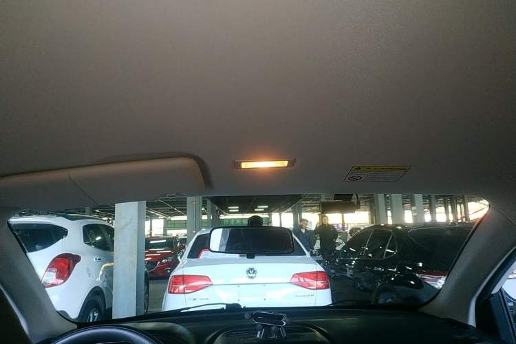 Used Roewe Clever 2022 311km QiQi BoBo Edition
