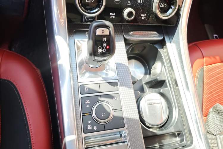 Used Land Rover Range Rover Sport 2020 3.0 L6 HSE DYNAMIC
