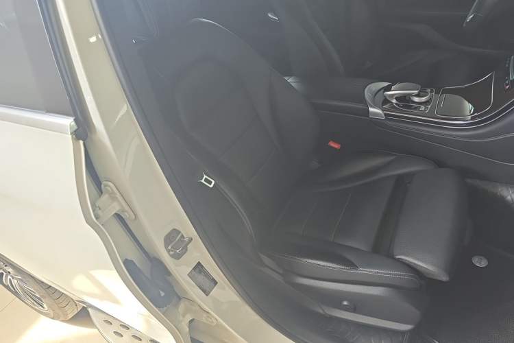 Used Mercedes-Benz GLC 2018 GLC 260 4MATIC Dynamic Edition