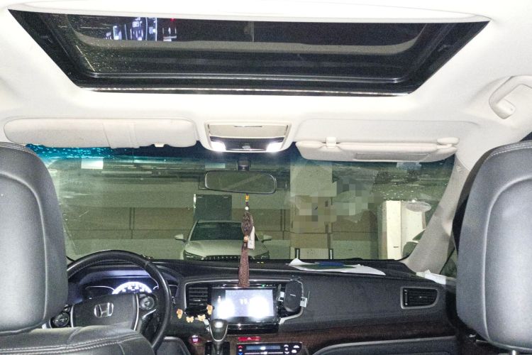 Used Honda Odyssey 2015 Updated Version 2.4L Smart Edition