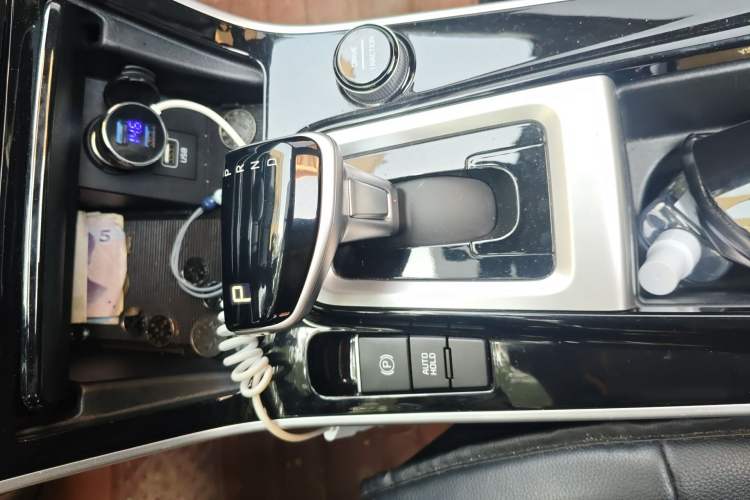 Used Kia KX3 2021 1.5L CVT Trend Edition Gear Lever