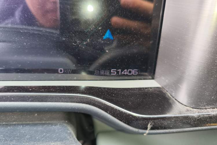 Used Formula Leopard 5 2023 Explore Edition
