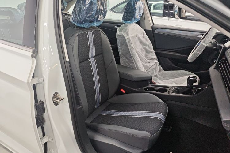 Used Volkswagen Sagitar 2025 Facelift 200TSI DSG Flyover Edition
