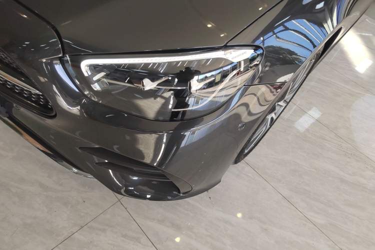 Used Mercedes-Benz E-Class (Import) 2023-Year Restyled E 260 Coupe
