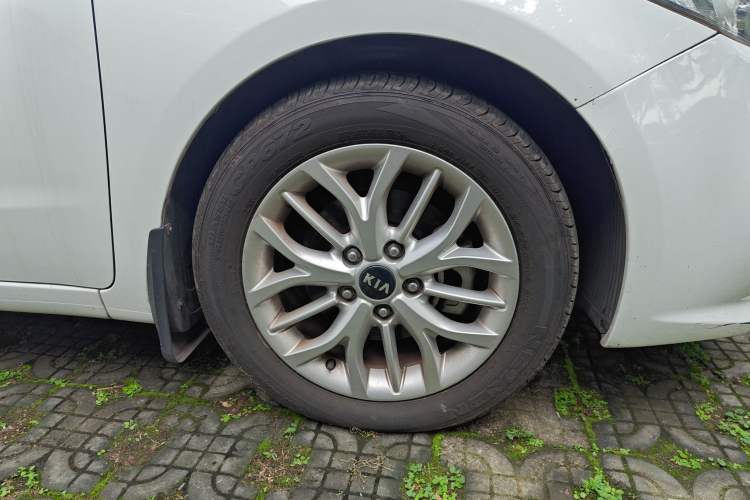 Used Kia K3S 2014 1.6L Automatic GLS