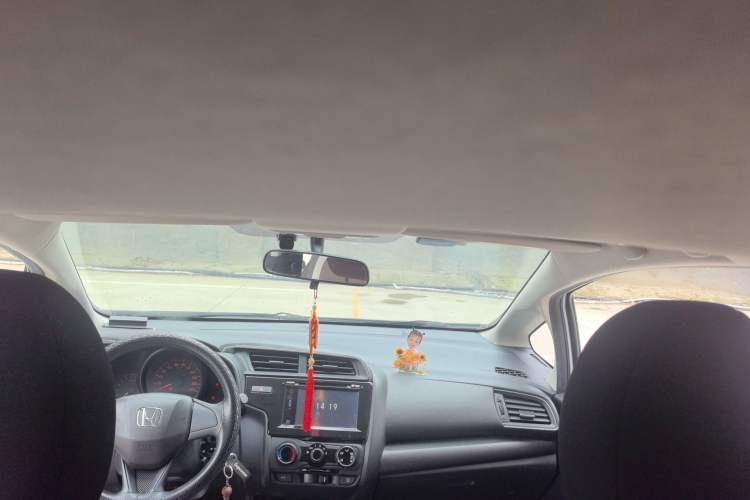 Used Honda Fit 2018 1.5L CVT Comfort Sunroof Version Headliner