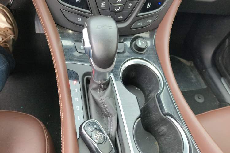 Used Buick Envision 2020 20T Two-Wheel Drive Luxury Model