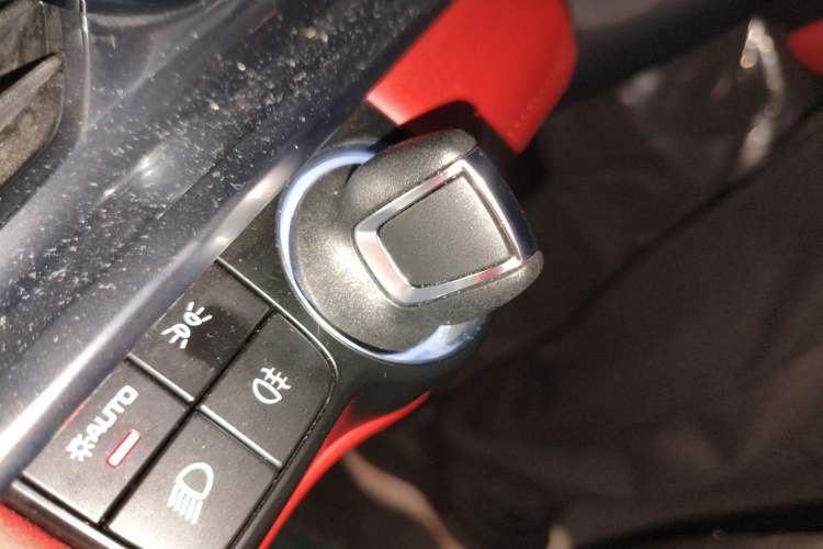 Used Porsche Panamera 2023 Restyled Panamera 4 Executive Extended Platinum Edition 2.9T Vehicle Key