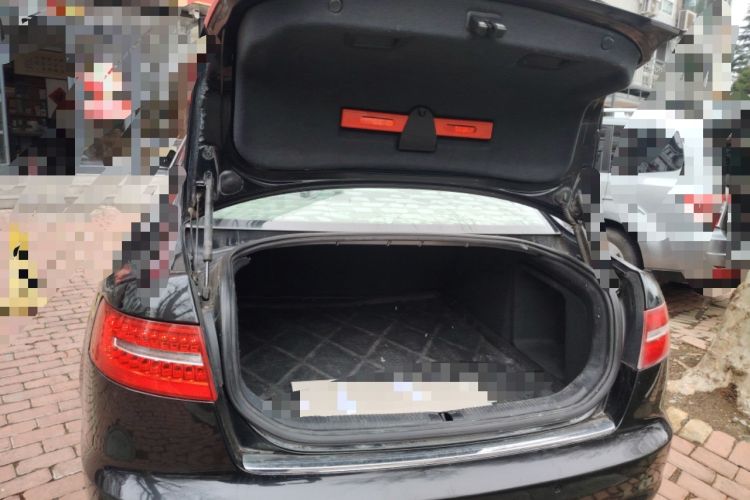 Used Audi A6L 2011 2.4L Comfort Edition Trunk