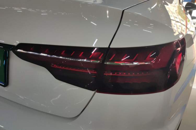 Used Audi A4L 2023 40 TFSI Luxury Dynamic Model Exterior 3