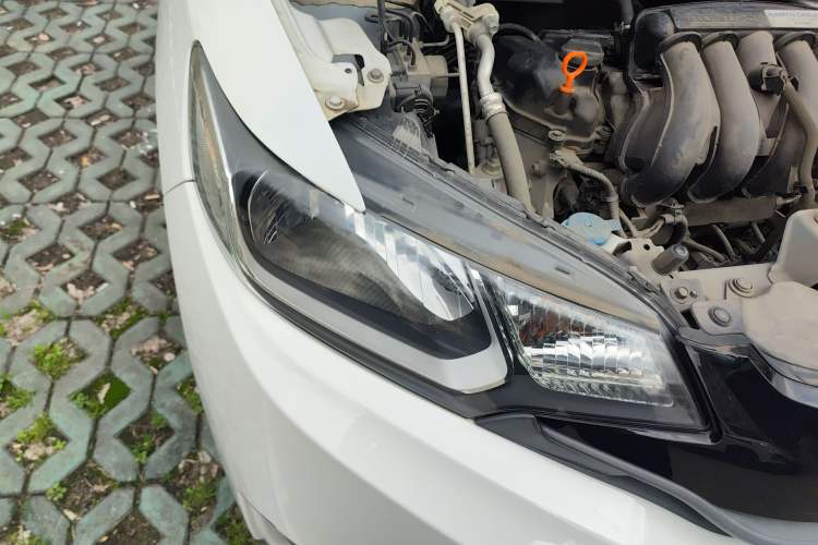 Used Honda Fit 2016 1.5L LXS CVT Comfort Sunroof Version
