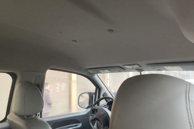 Used FORTHING Lingzhi 2016 M3 1.6L 7-Seater Comfort Model China IV Standard