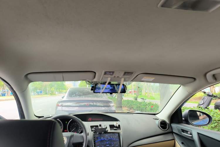 Used Mazda 3 2011 Sedan 1.6L Automatic Comfort Model Headliner