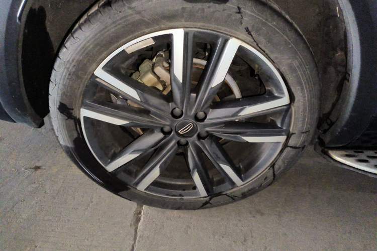 Used Geely Auto Monjaro L 2021 2.0TD DCT EVO Two-Wheel Drive Prestige Version
