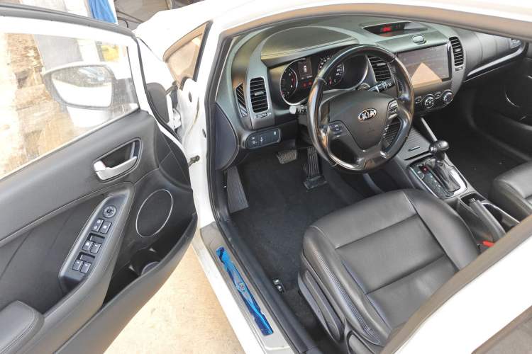 Used Kia K3 2016 1.6L Automatic GLS