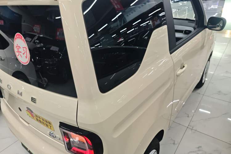 Used Geely Galaxy Panda 2025 210 km – Yuanqi Bear