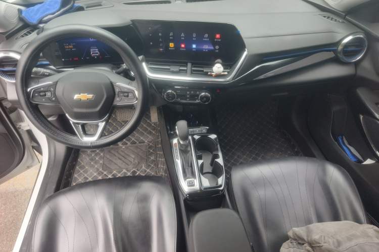 Used Chevrolet Seeker 2022 1.5T CVT Trendy Smart Edition Center Console