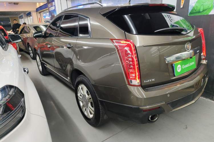 Used Cadillac SRX 2015 3.0L Comfort Version
