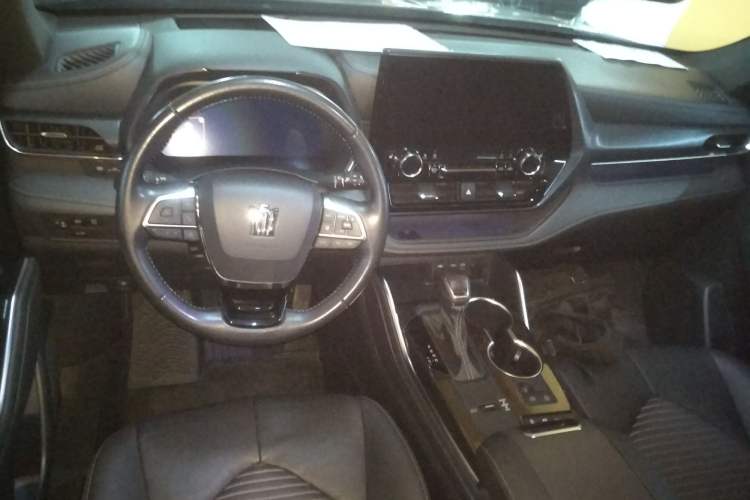 Used Toyota Crown Kluger 2021 2.5L HEV Four-Wheel Drive Premium Edition
