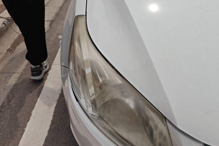 Used Chevrolet Sail 2013 Sedan 1.2L AMT Ideal Edition