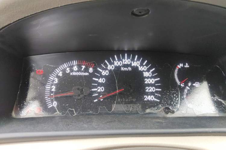 Used BYD F3 2011 1.5L New Platinum Edition Standard Version
