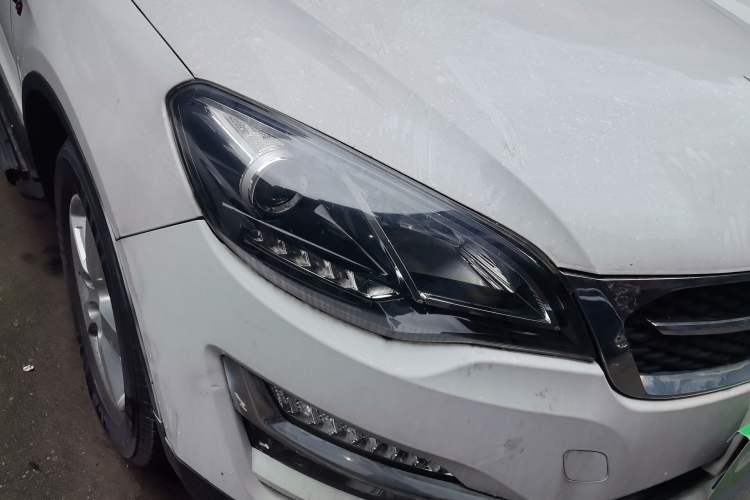 Used Zotye Domy X5 2017 Value Edition 1.6L Manual Fashion Model
