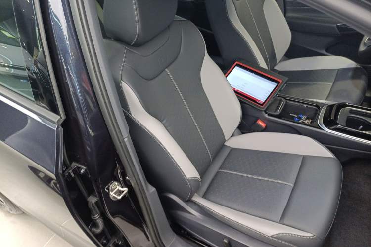 Used Volkswagen ID.4 CROZZ 2025 Pure Edition