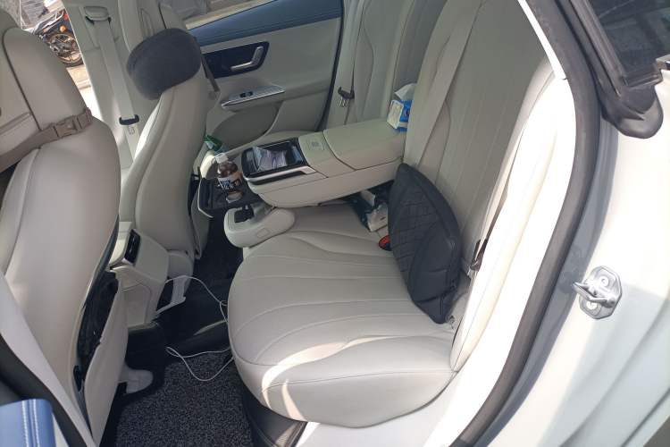 Used Mercedes-Benz EQE 2022 350 First Edition Special Version Left Rear Seat