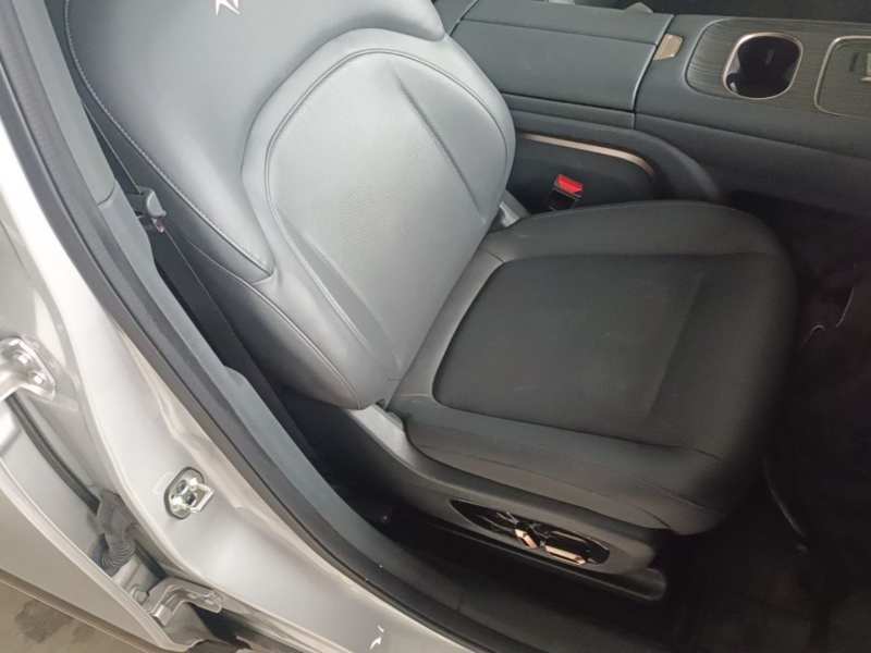 Used Dongfeng eπ eπ008 2024 210Max Range-Extended Version 6 Seats — 24