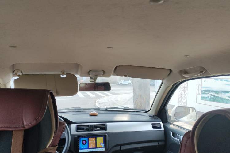 Used CHANGAN KAICHENG Shenqi F30 2018 1.5L Elite Edition Short Wheelbase DAM15L Headliner