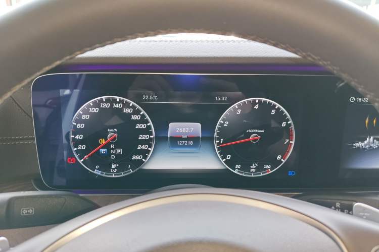 Used Mercedes-Benz E-Class 2016 E 300 L Stylish Model Instrument Cluster