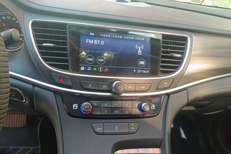 Used Buick LaCrosse 2022 652T Luxury Version Audio And AC Panel