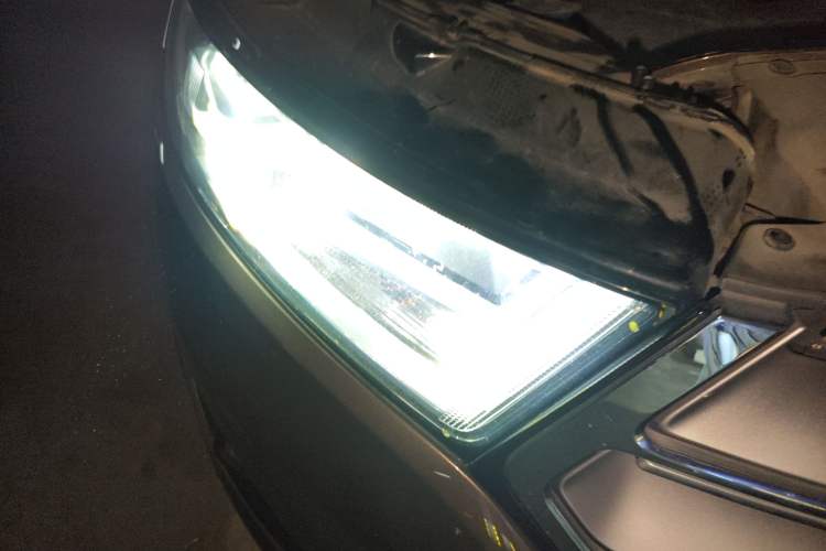 Used Ford Edge 2015 2.0T GTDi Two-Wheel-Drive Elite Edition
