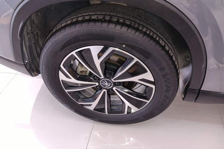 Used BYD Song Pro New Energy 2025 Second-Generation DM-i 115KM Overachiever Trim