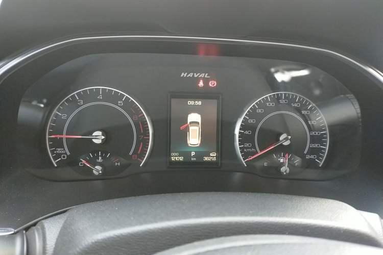 Used Haval H6 2017 Blue Label 2.0T Automatic Two-Wheel Drive Smart Edition Instrument Cluster