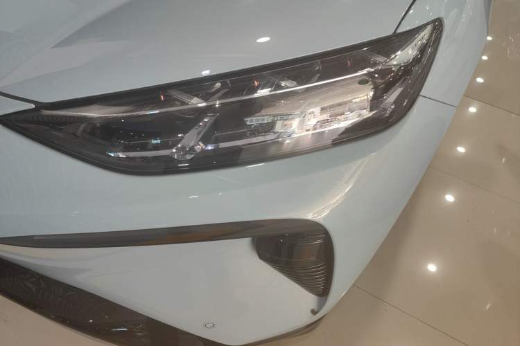 Used Denza N7 2024 630 All-Wheel Drive Intelligent Driving Max Edition Left Front Headlight