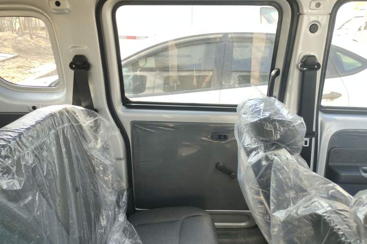 Used Wuling Zhiguang New Energy 2025 Comfort Model