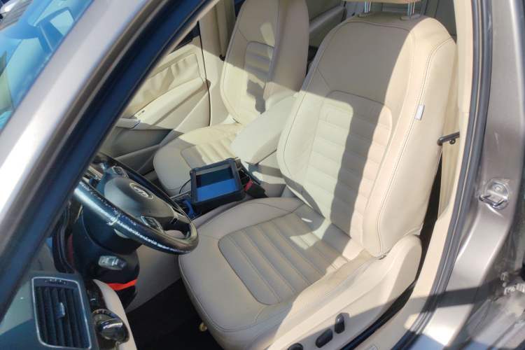 Used Volkswagen Passat 2014 1.8TSI DSG Prestige Edition