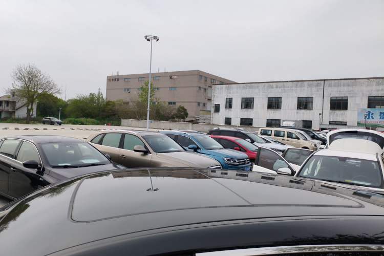 Used JETOUR Dashing 2025 1.5T DCT Ultimate Edition Roof