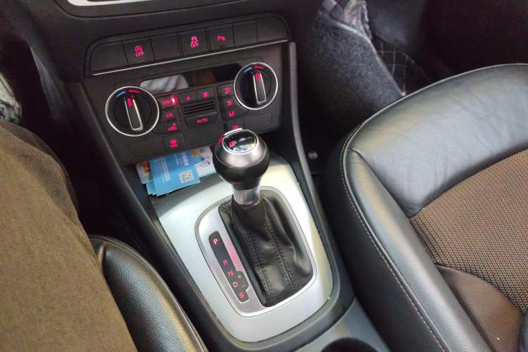 Used Audi Q3 2017 30 TFSI Fashion Model