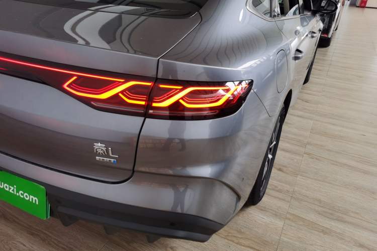 Used BYD Qin L 2025 DM-i Smart Drive 120KM Superior Model