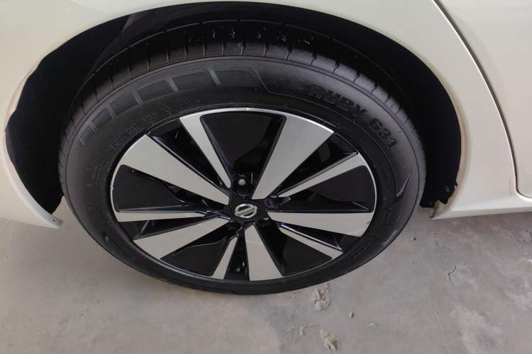 Used Nissan Teana 2021 2.0L XL Comfort Edition Right Rear Wheel Hub