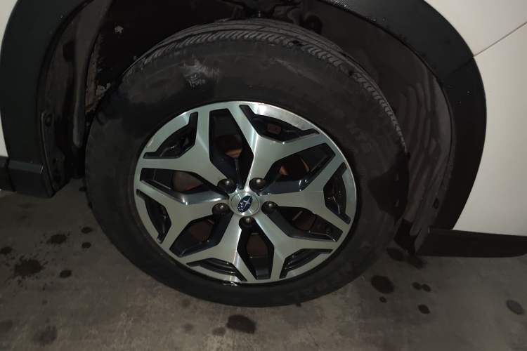 Used Subaru Forester 2020 2.0i Luxury Edition EyeSight Right Front Wheel Hub