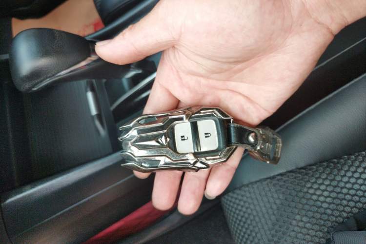 Used Honda Jade 2014 1.8L Automatic Comfort Elite Version 5 Seats
