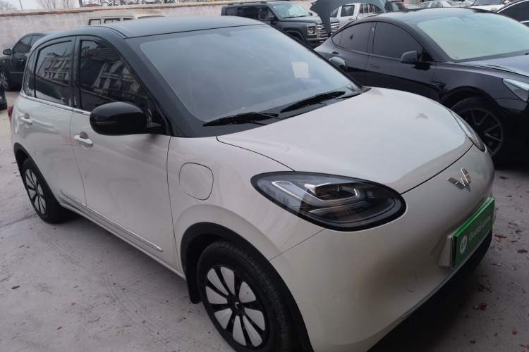 Used Wuling Bingo 2024 333 km Enjoyment Version
